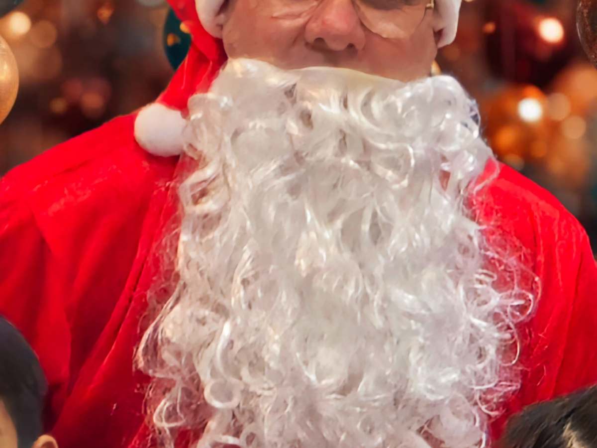 Holiday Magic: Santa Claus and A Teacher’s Inspiring&nbsp;Journey